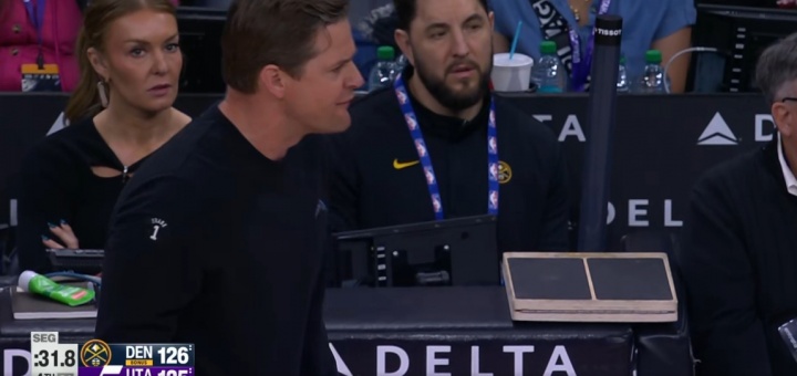 Kysports-关键时刻啊！约基奇抢篮板摔倒搏到罚球 爵士主教练哈迪暴怒！